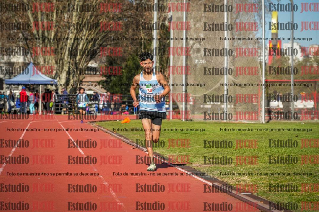 Fotos de los 2400 m llanos de varones