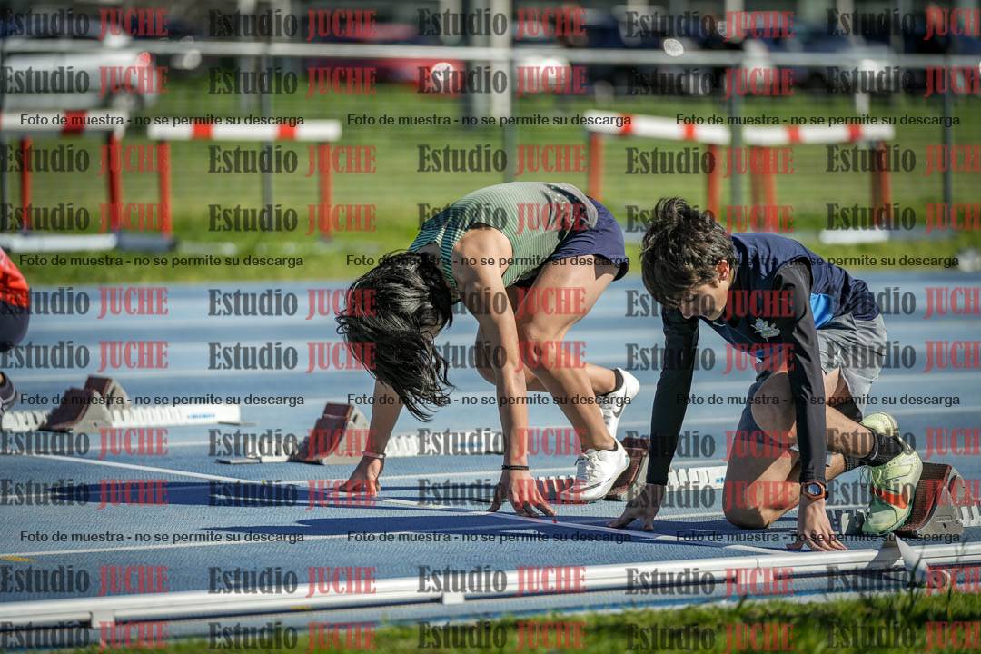 Fotos de los 80 m llanos de varones - U14