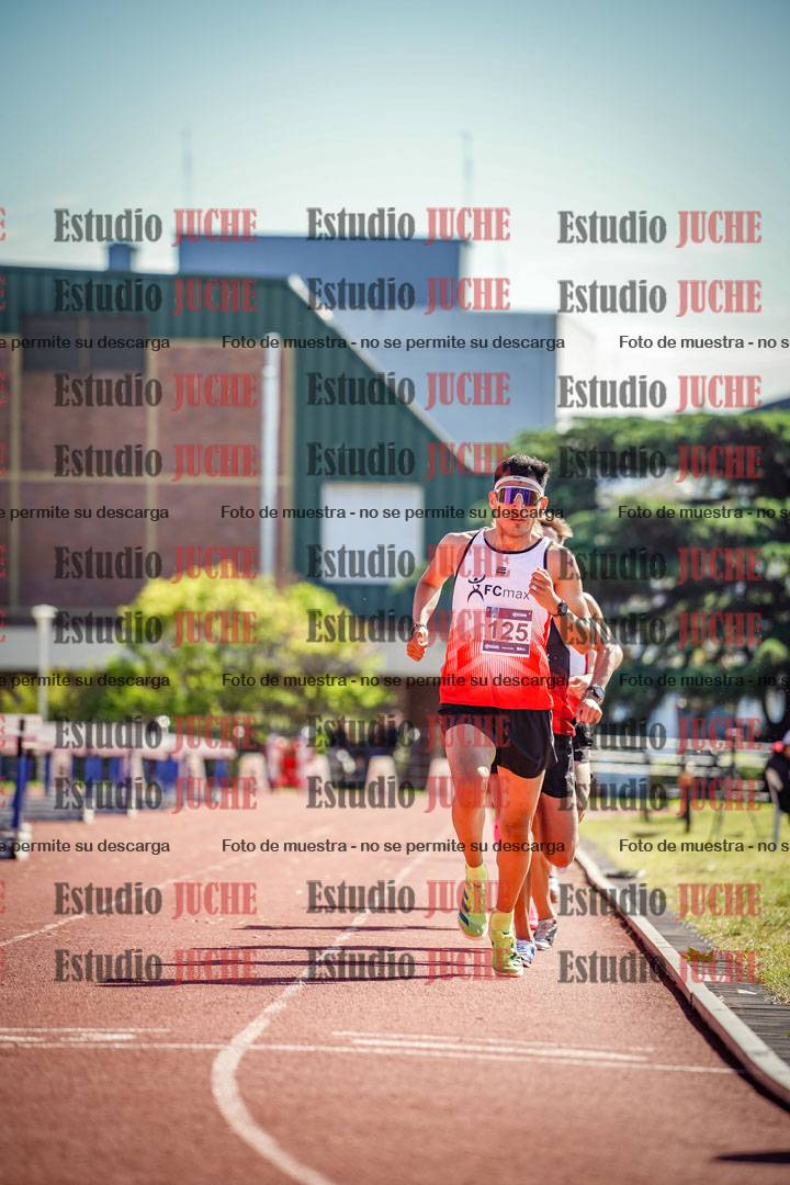 Fotos de los 10.000 m de varones - serie 1