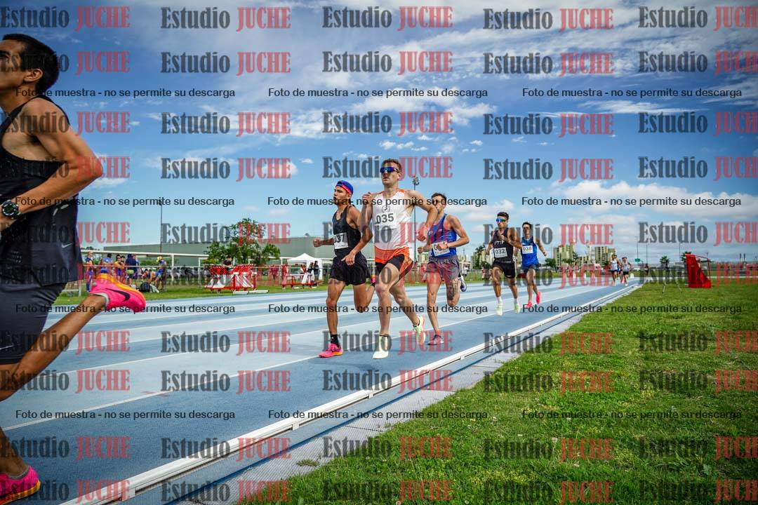 Fotos de los 1000 m llanos de varones