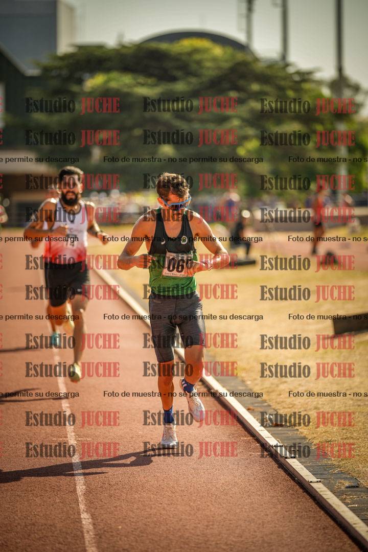 Fotos de los 3000 m llanos de varones