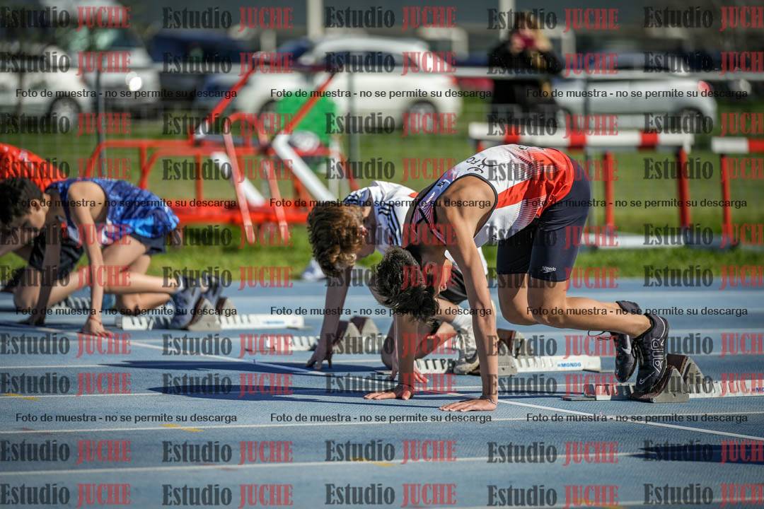 Fotos de los 80 m llanos de varones - U14