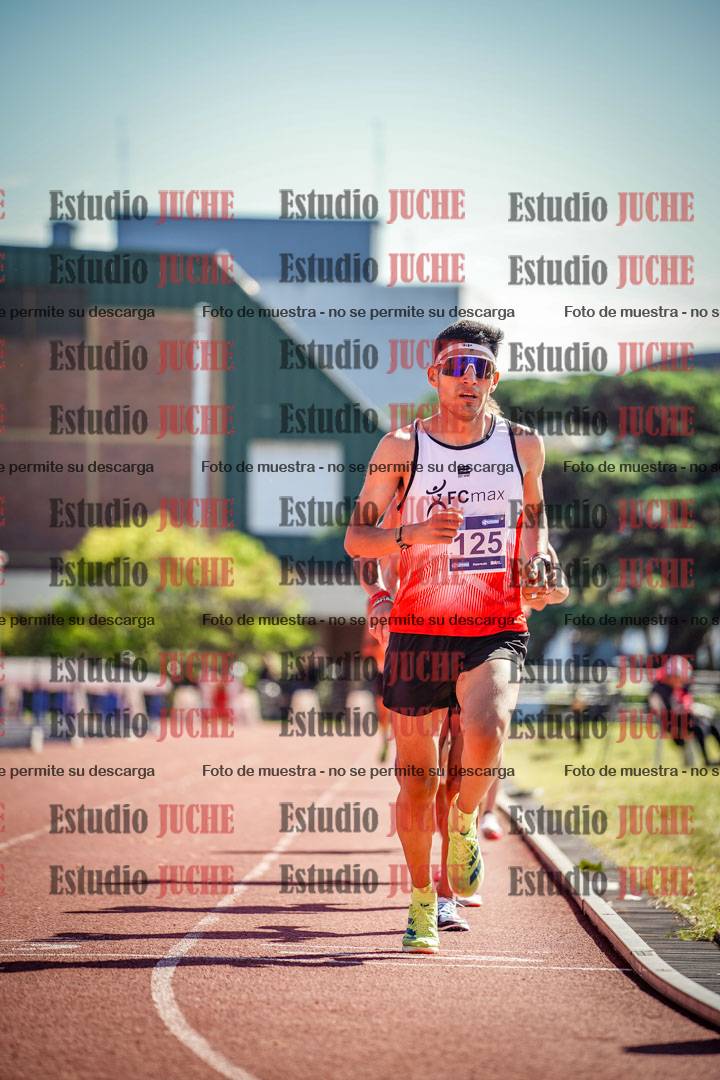 Fotos de los 10.000 m de varones - serie 1