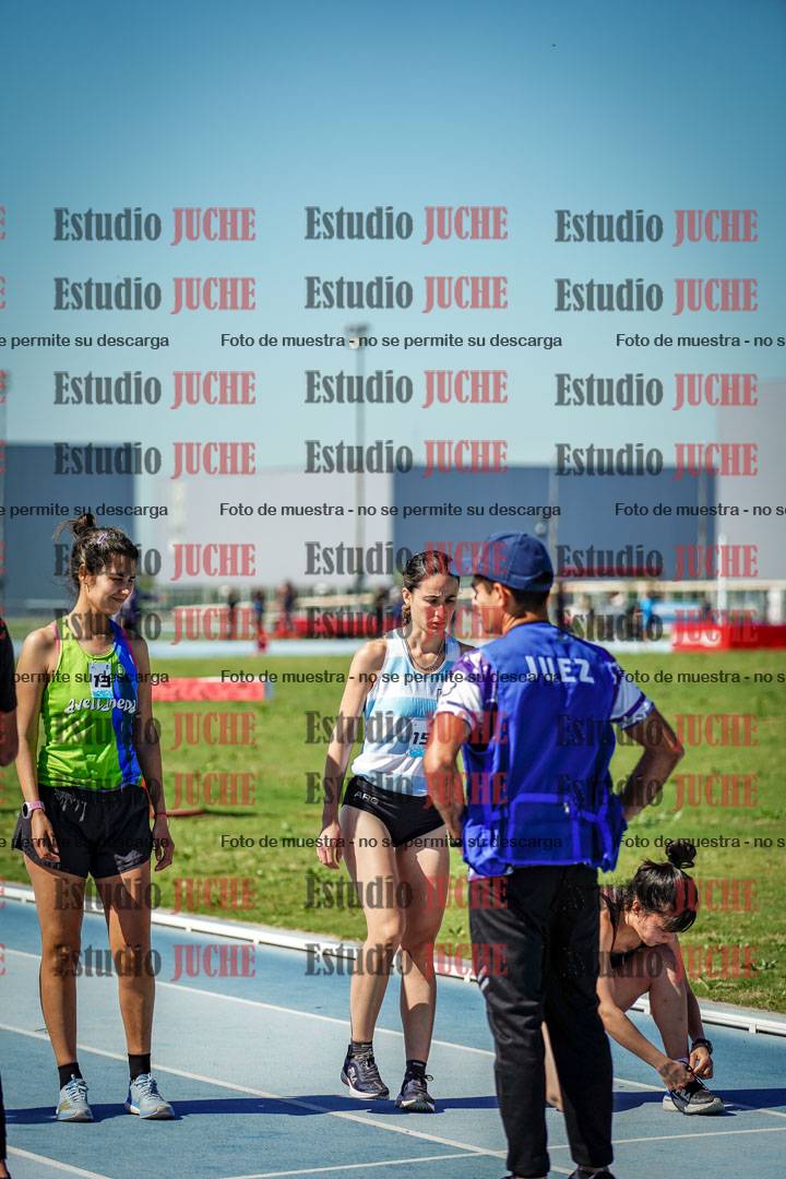 Fotos de los 5000 m de mujeres y varones - serie 2