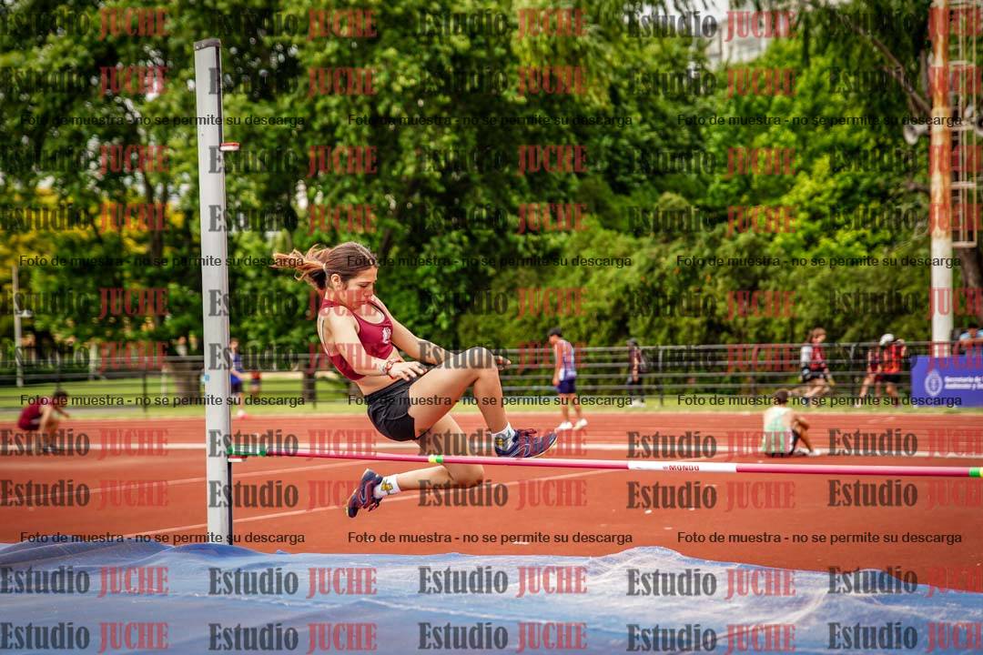 Fotos del salto en alto de mujeres