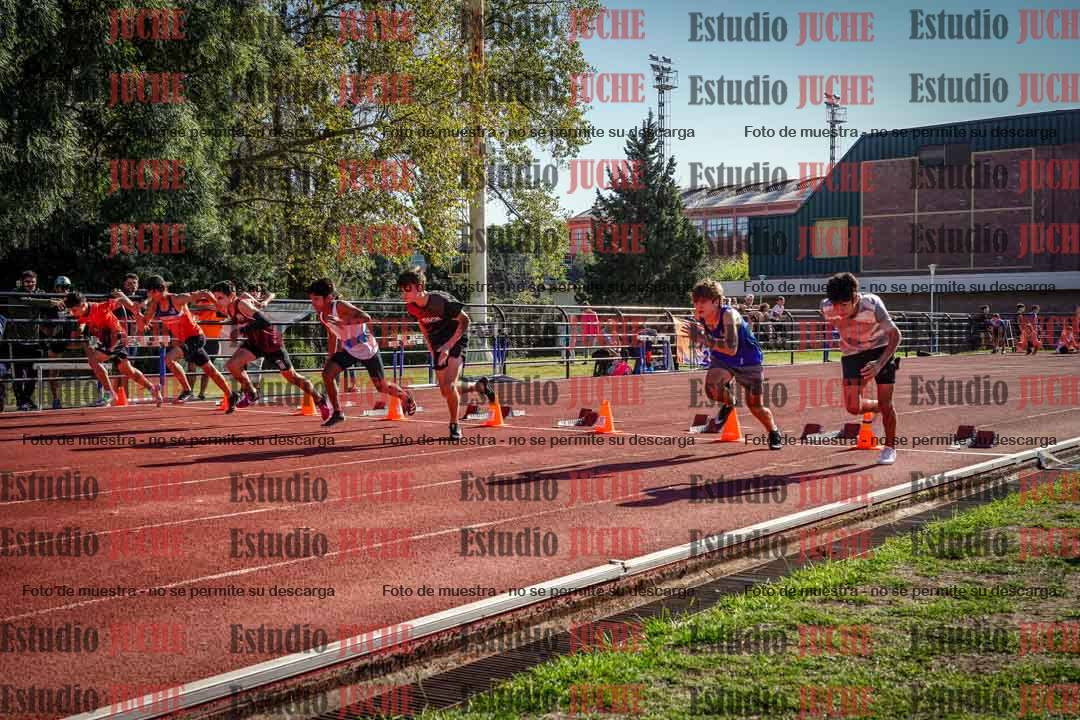 Fotos de los 80 m llanos de varones