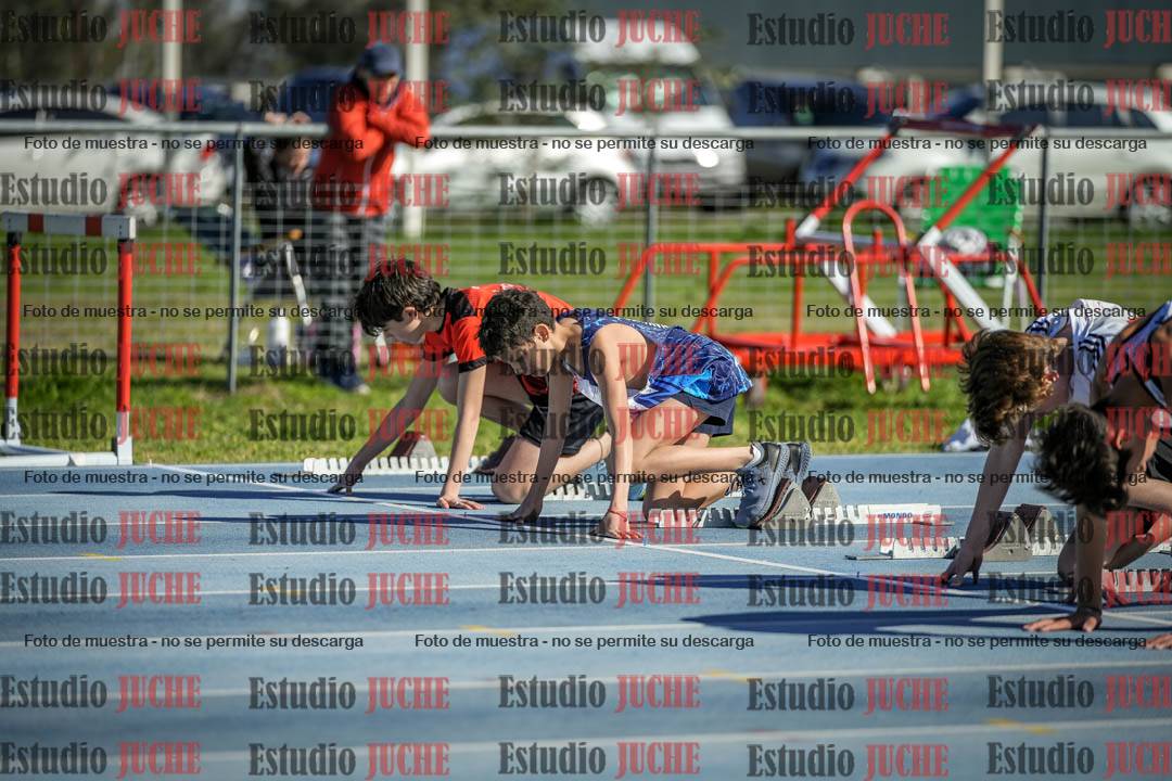 Fotos de los 80 m llanos de varones - U14