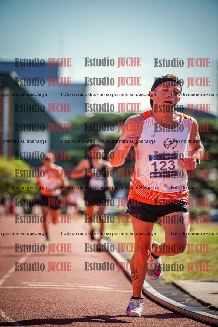 Fotos de los 10.000 m de varones - serie 1