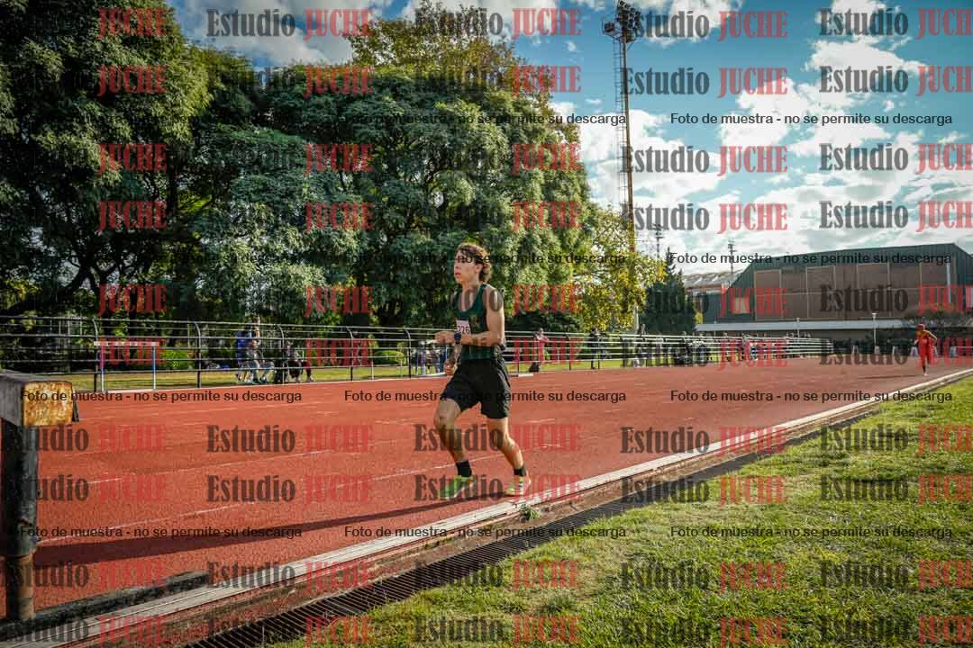 Fotos de los 2000 m con obstáculos de varones