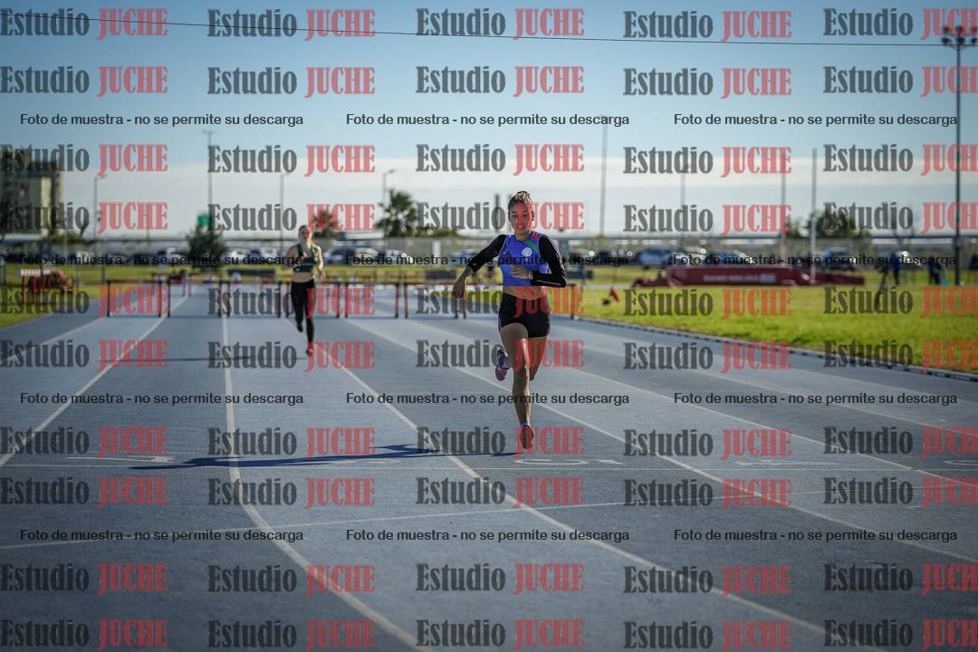 Fotos de los 400 m con vallas de mujeres