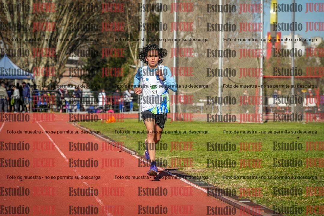 Fotos de los 2400 m llanos de varones