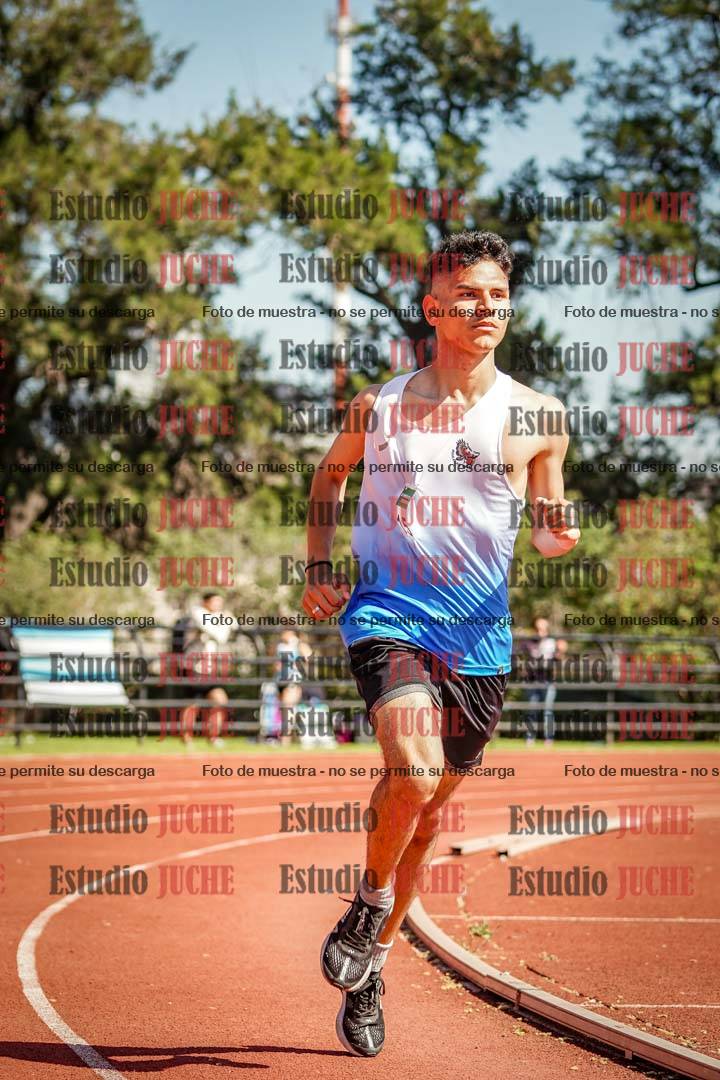 Fotos de los 2400 m de varones