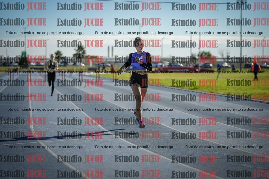 Fotos de los 400 m con vallas de mujeres