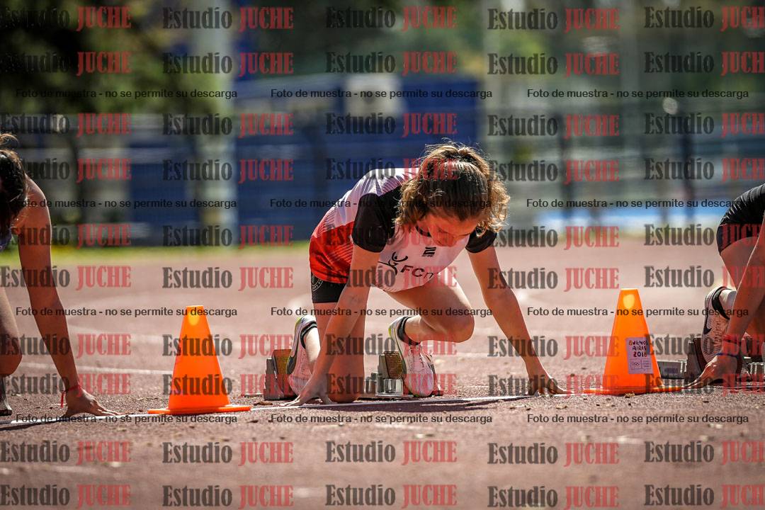 Fotos de los 80 m llanos de mujeres