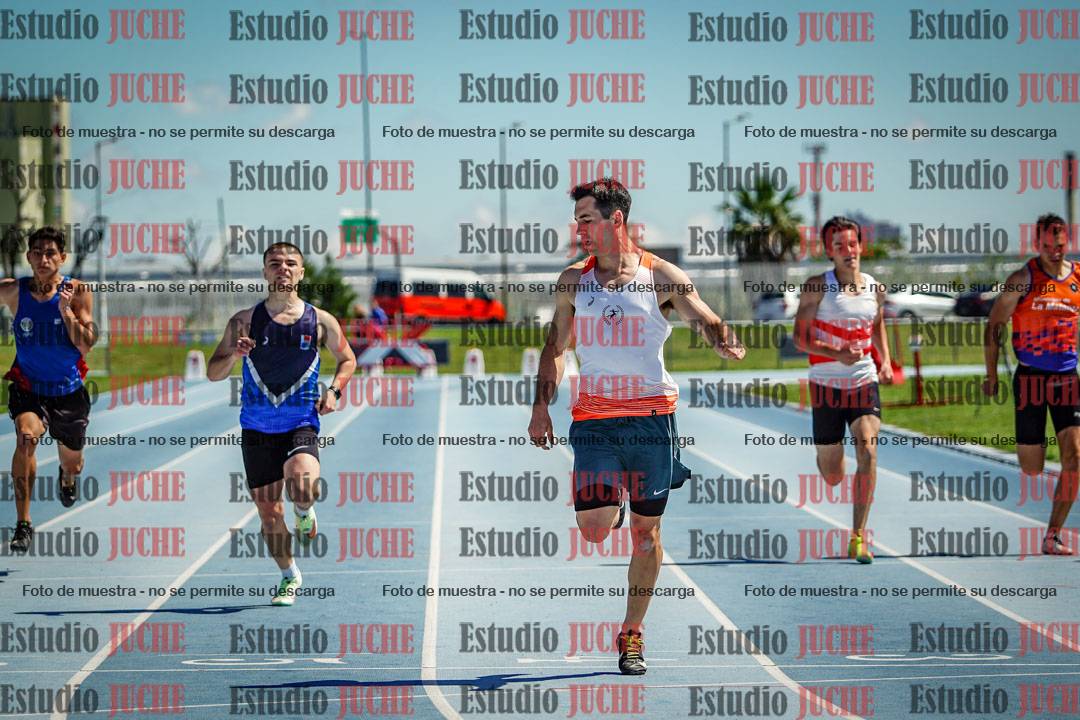 Fotos de los 200 m llanos de varones