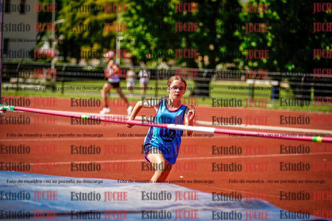 Fotos del salto en alto de mujeres