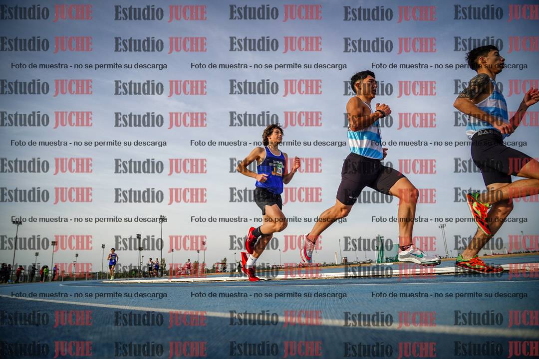 Fotos de los 3000 m de varones