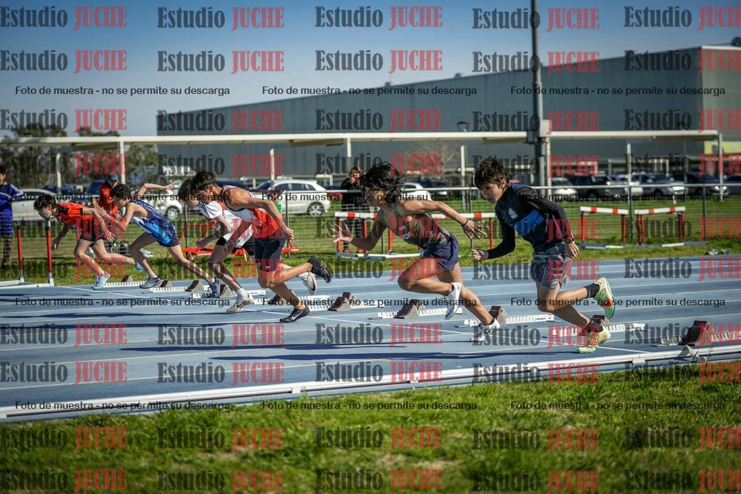 Fotos de los 80 m llanos de varones - U14