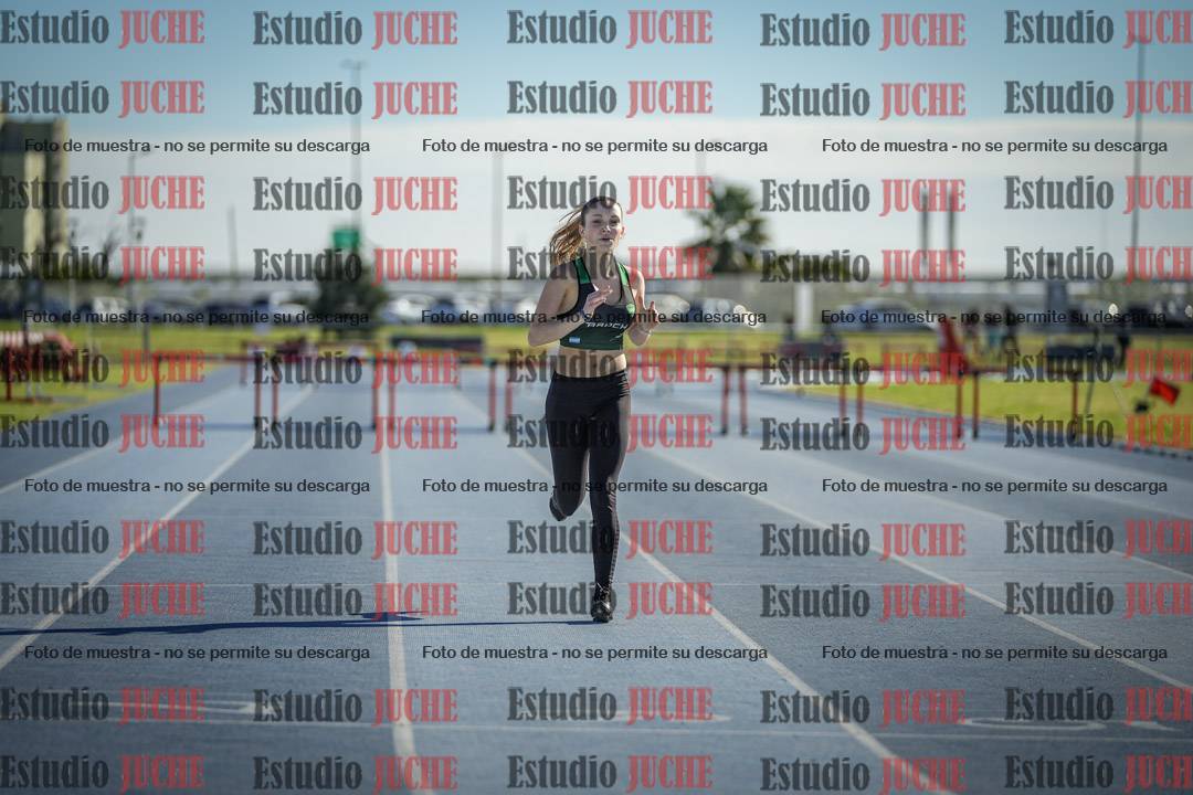 Fotos de los 400 m con vallas de mujeres