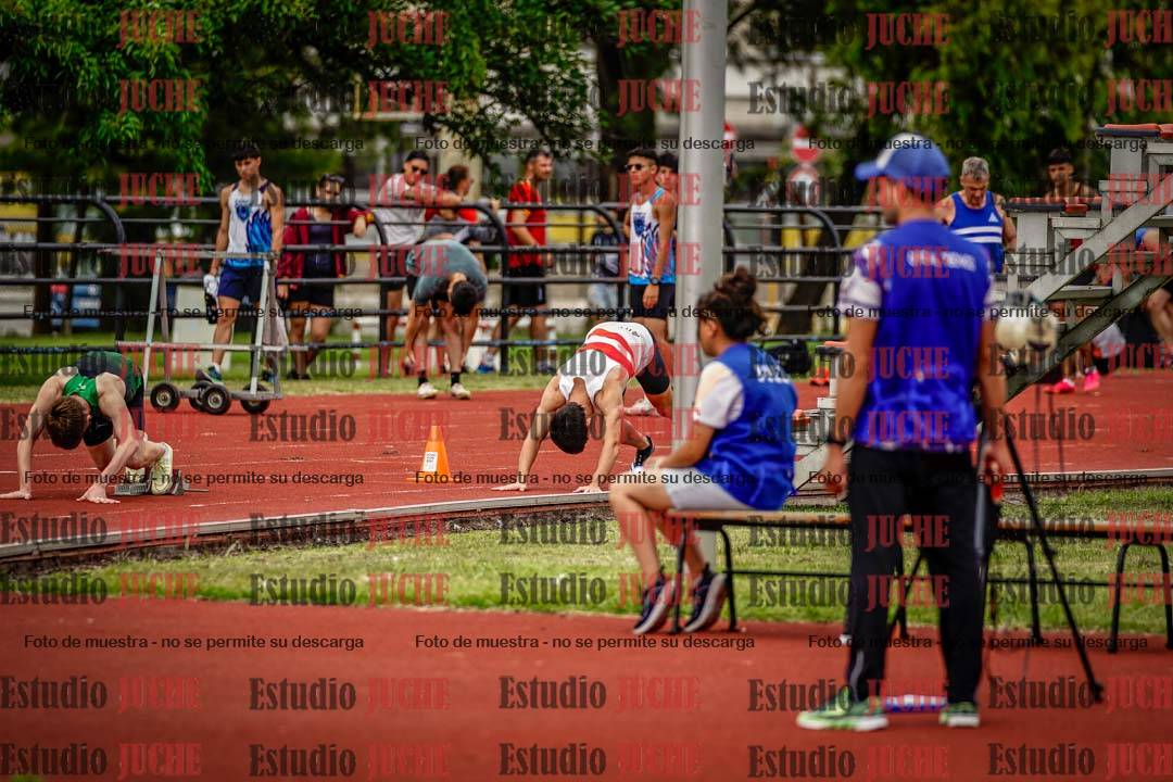 Fotos de los 200 m llanos de varones