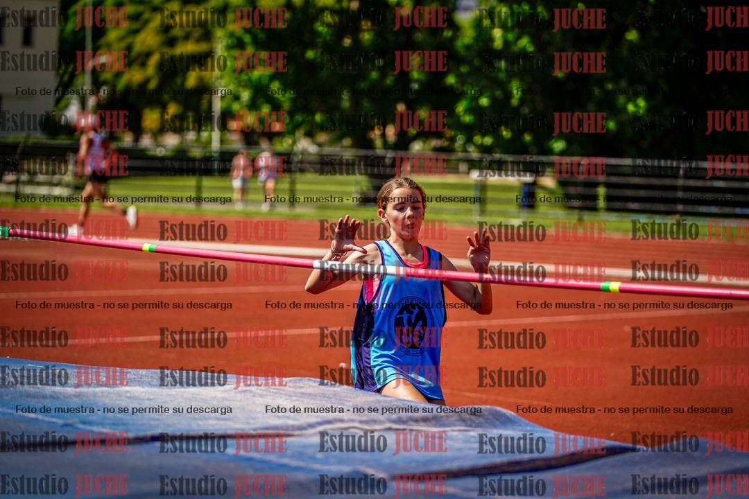 Fotos del salto en alto de mujeres