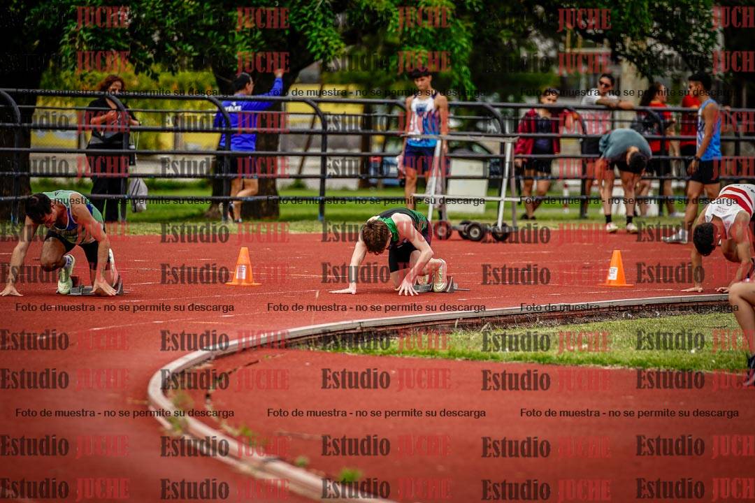 Fotos de los 200 m llanos de varones