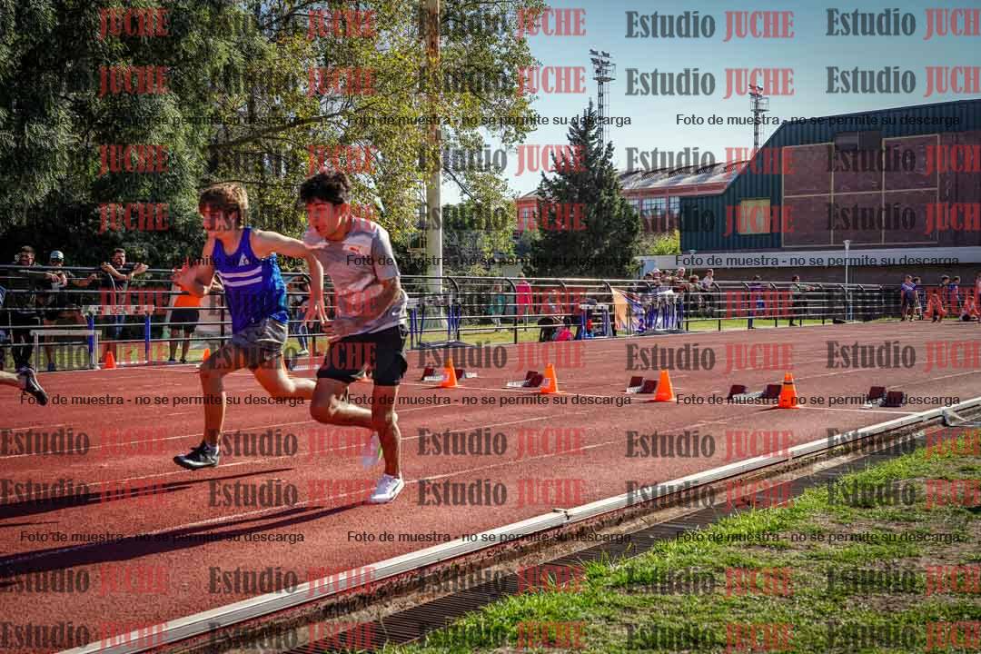 Fotos de los 80 m llanos de varones