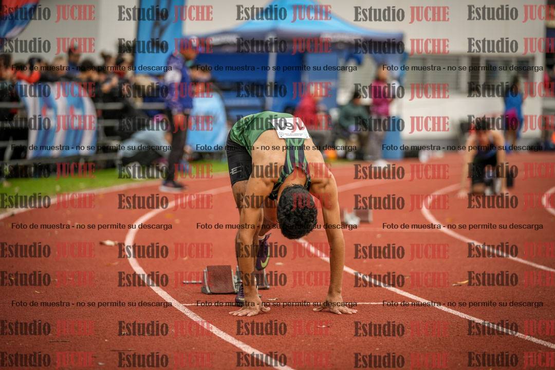 Fotos de los 400 m con vallas de varones