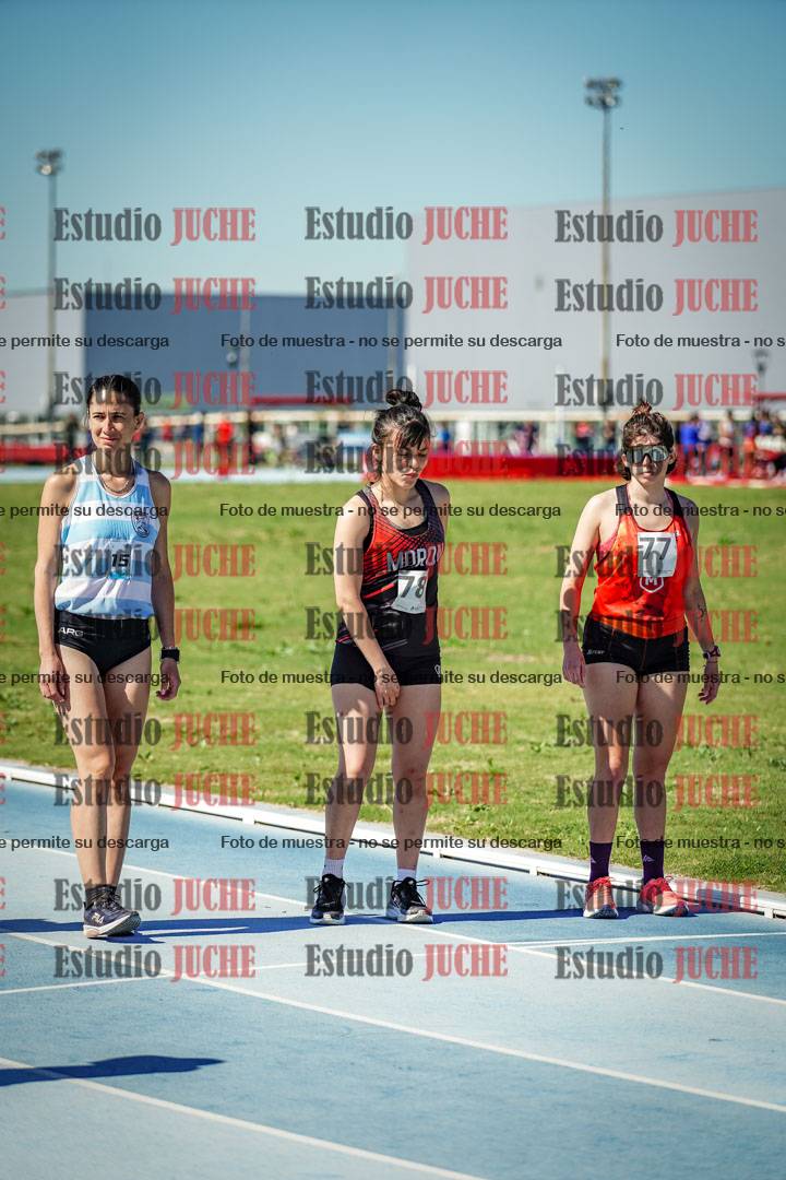 Fotos de los 5000 m de mujeres y varones - serie 2