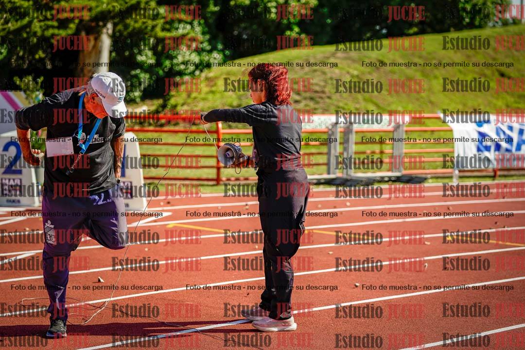 Fotos de algunos extras y podios del día 1