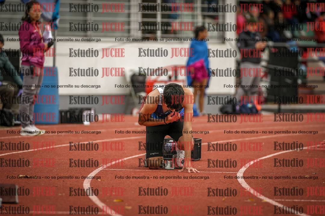Fotos de los 400 m con vallas de varones