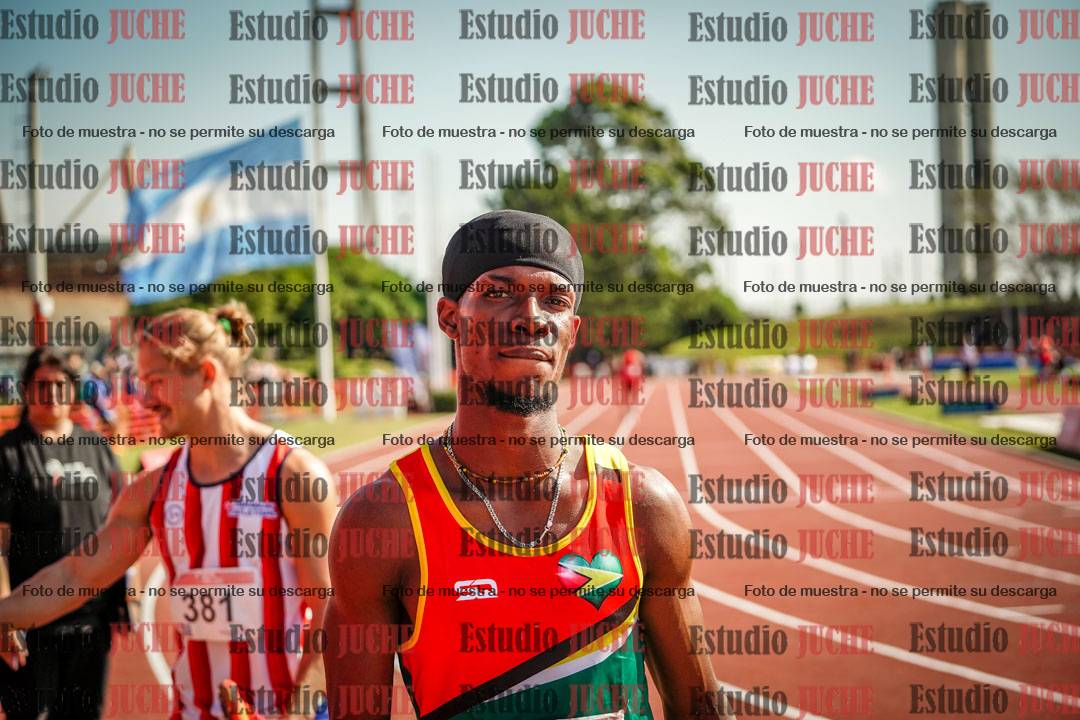 Fotos de algunos extras y podios del día 1
