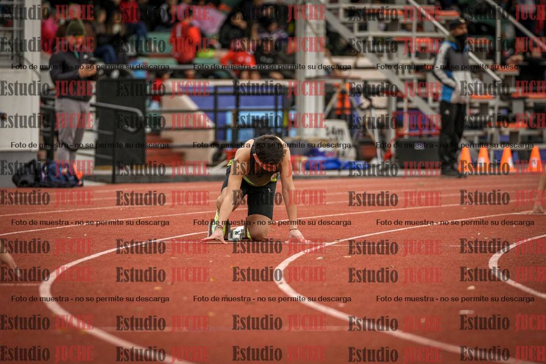Fotos de los 400 m con vallas de varones
