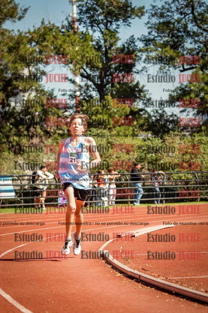 Fotos de los 2400 m de varones