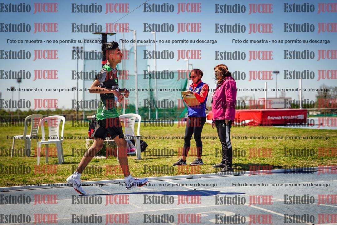 Fotos de los 600 m llanos de varones