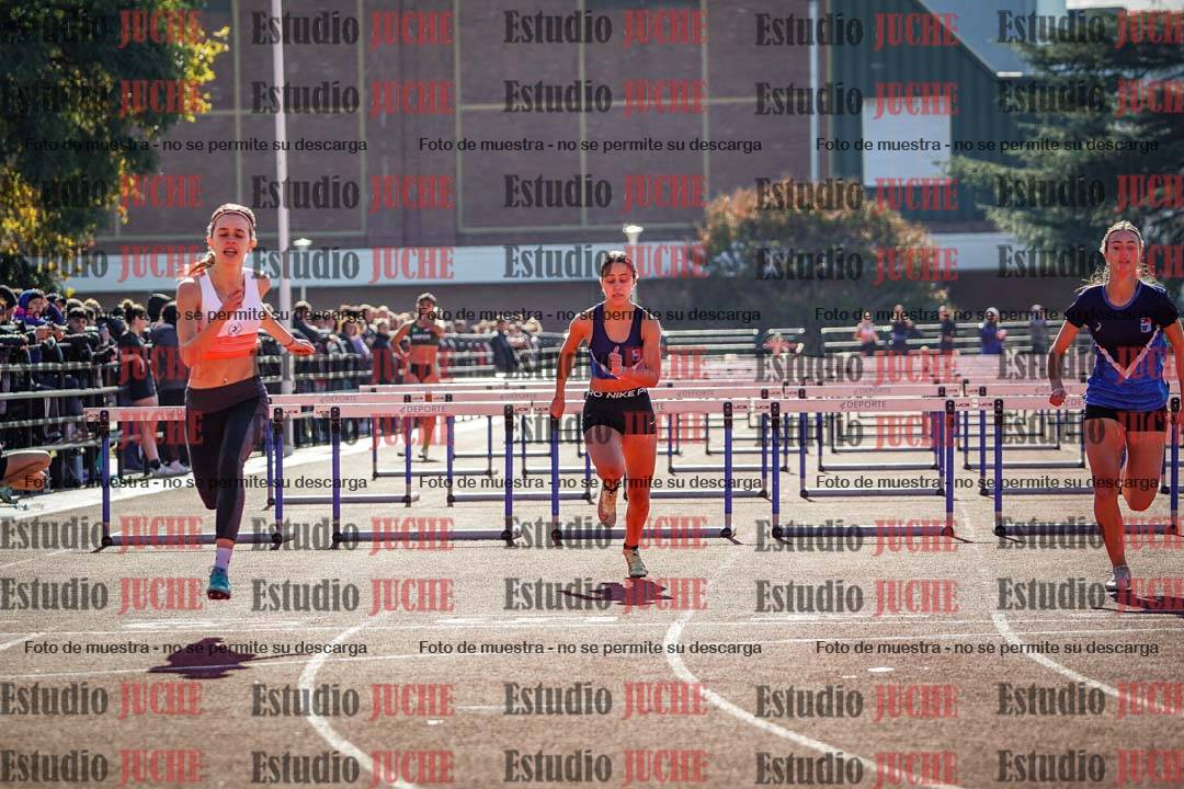 Fotos de los 100 m con vallas de mujeres