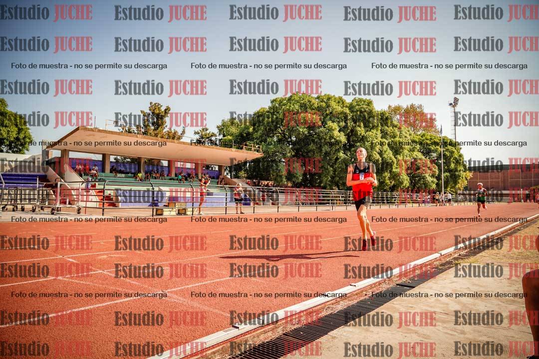 Fotos de los 3000 m llanos de varones