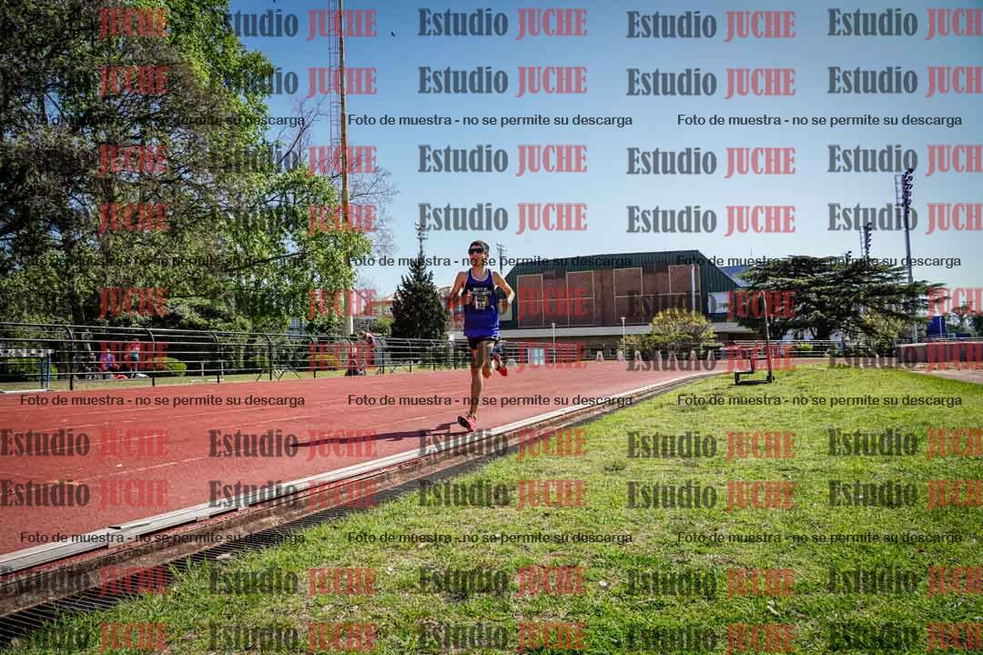 Fotos de los 2400 m de varones