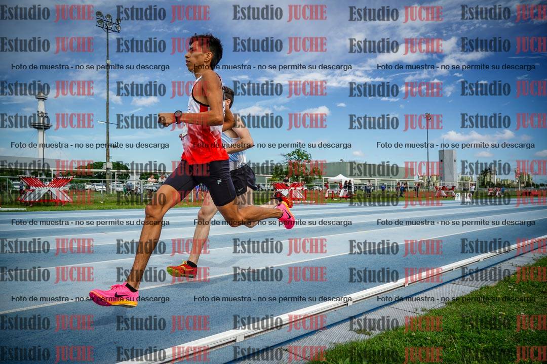 Fotos de los 1000 m llanos de varones