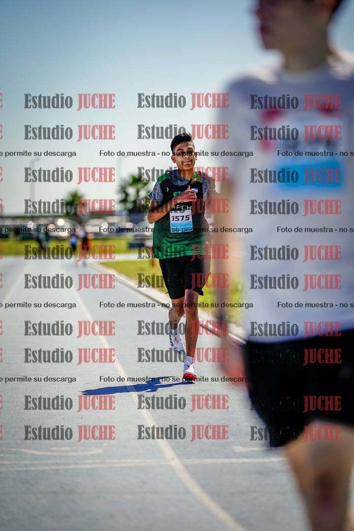 Fotos de los 600 m llanos de varones