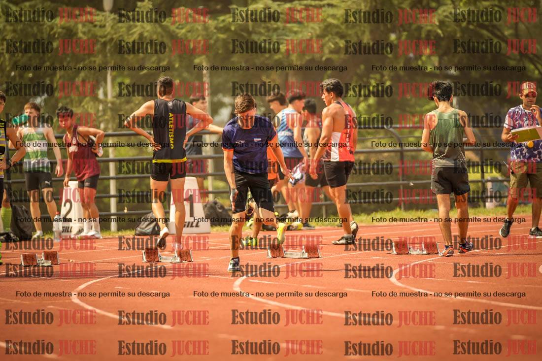 Fotos de los 100 m llanos de varones