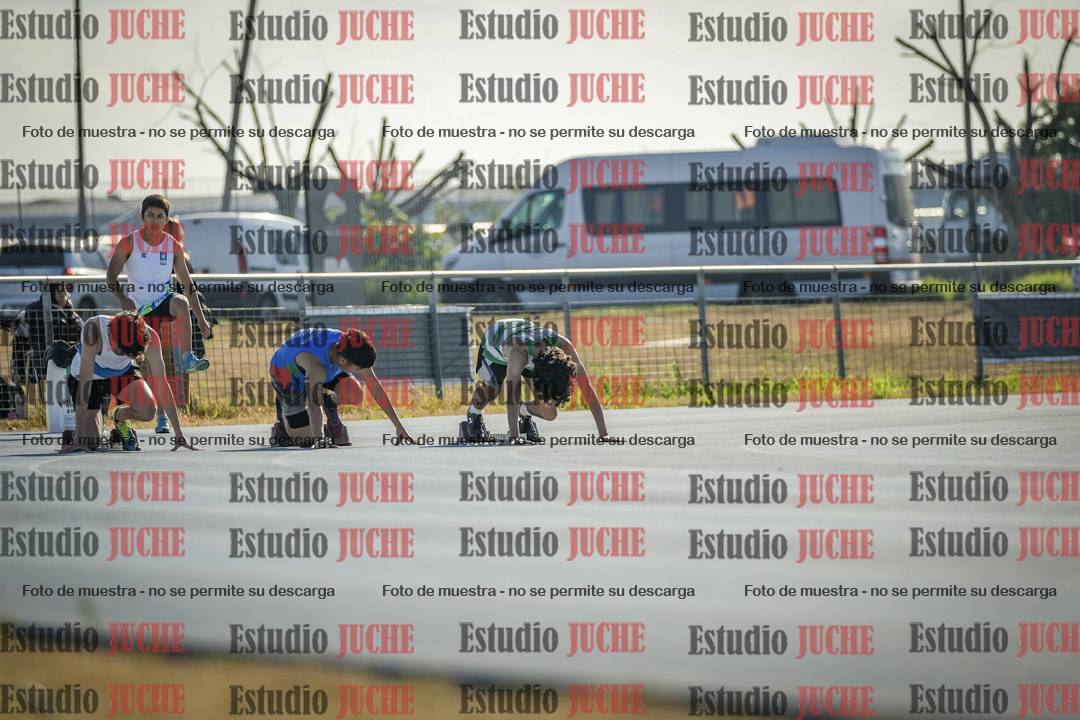 Fotos de los 100 m llanos de varones