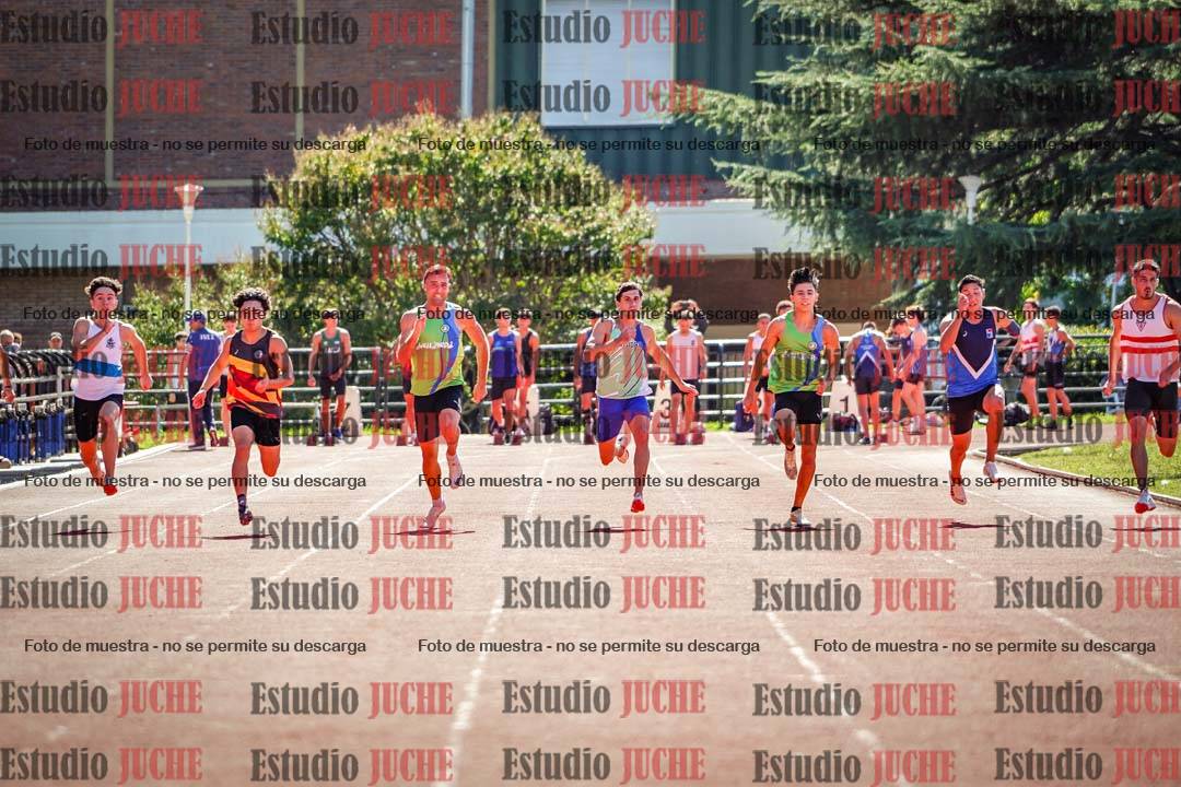 Fotos de los 100 m llanos de varones