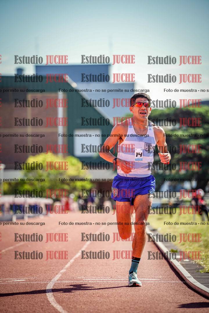 Fotos de los 10.000 m de varones - serie 1