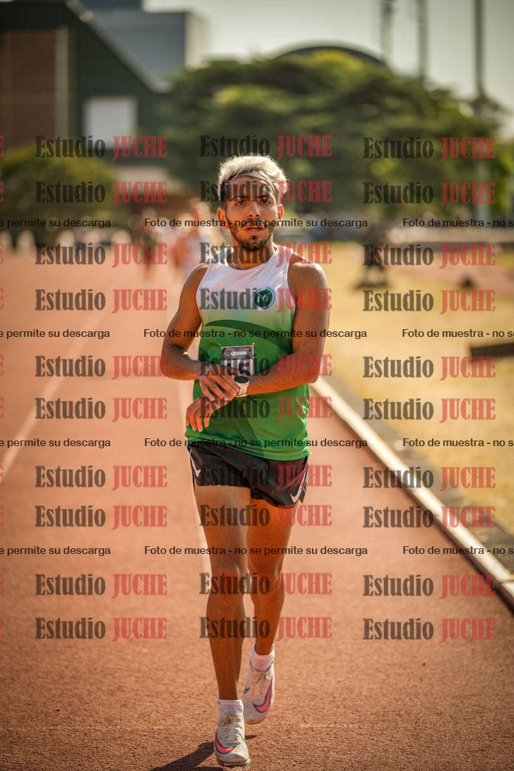 Fotos de los 3000 m llanos de varones