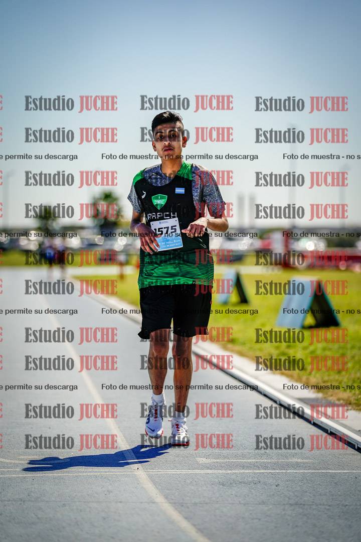 Fotos de los 600 m llanos de varones