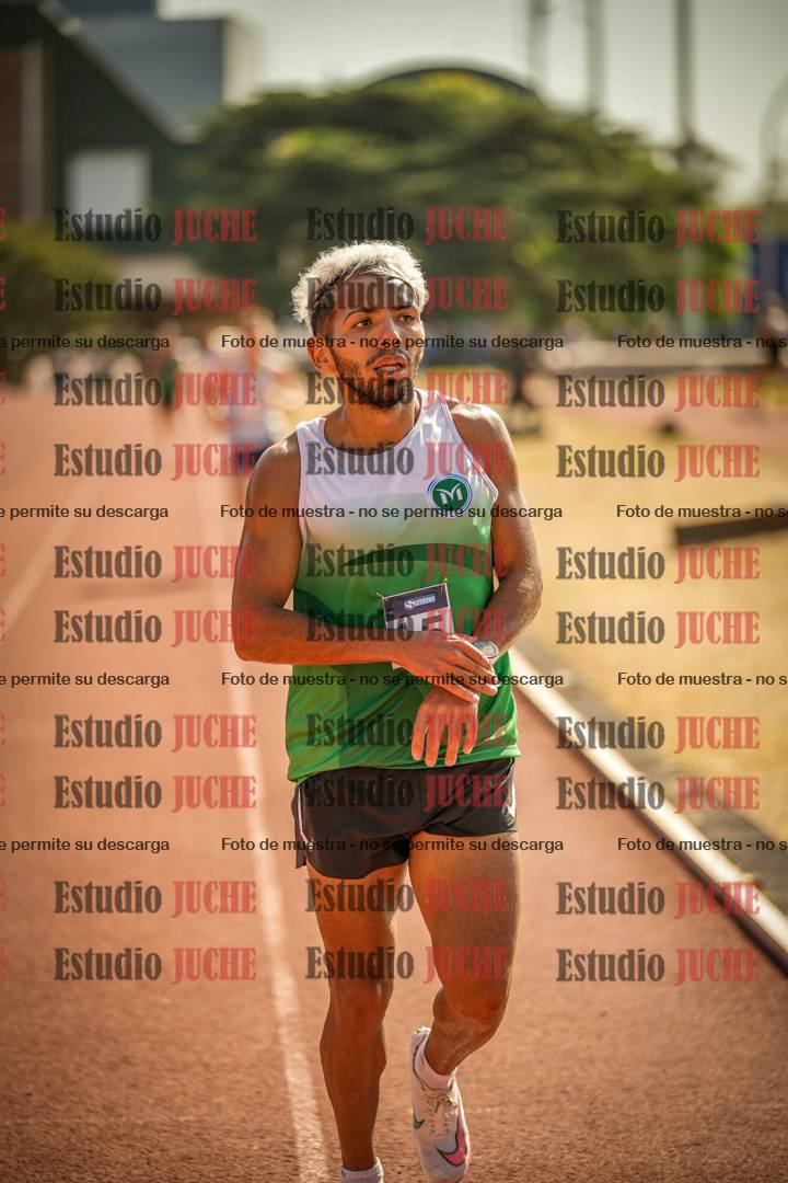 Fotos de los 3000 m llanos de varones