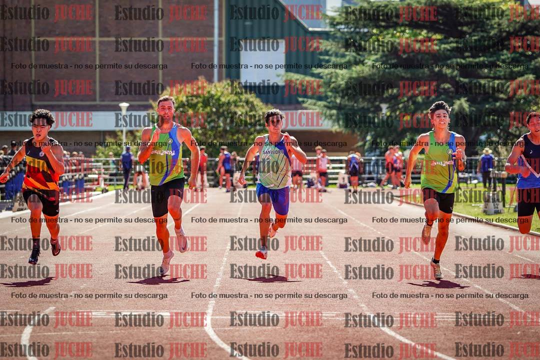 Fotos de los 100 m llanos de varones