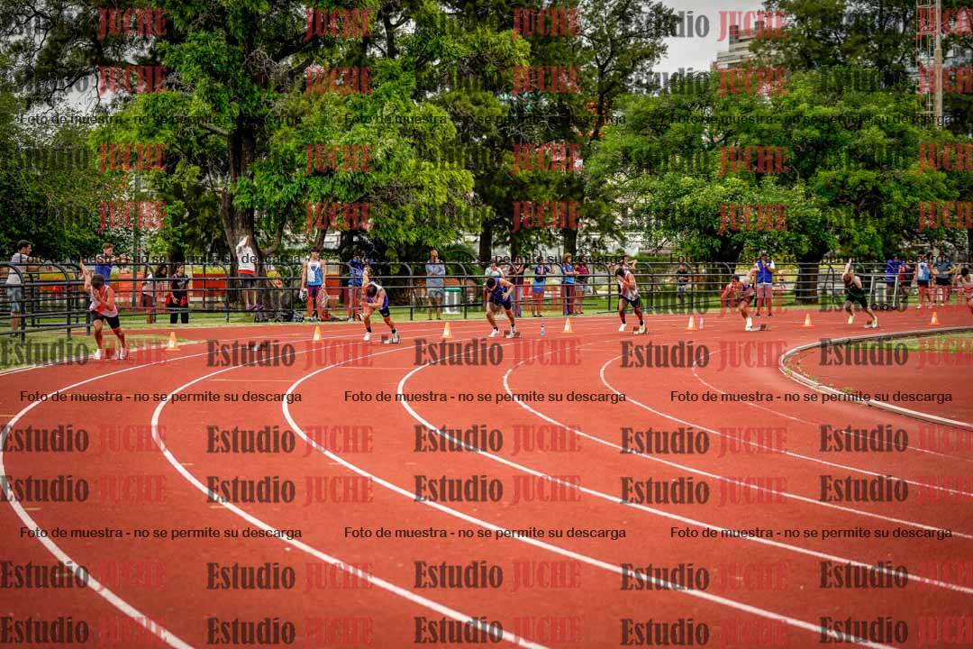 Fotos de los 200 m llanos de varones