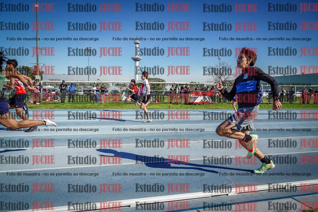 Fotos de los 80 m llanos de varones - U14